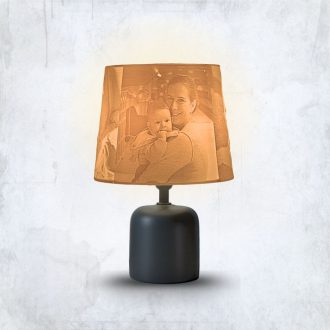   Személyre Szabott Fényképes 3D Lámpa - Egyedi Éjjeli Fény Saját Fotóval - Fekete Vintage - Daphni