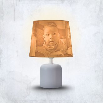   Személyre Szabott Fényképes 3D Lámpa - Egyedi Éjjeli Fény Saját Fotóval - Fehér Vintage - Daphni