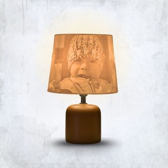   Személyre Szabott Fényképes 3D Lámpa - Egyedi Éjjeli Fény Saját Fotóval - Barna Vintage - Daphni