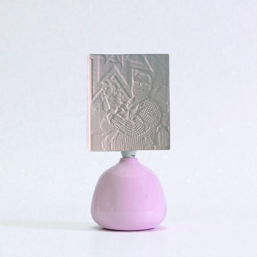 Személyre Szabott Fényképes 3D Lámpa - Egyedi Éjjeli Fény Saját Fotóval - Pink Hasáb - Ellie