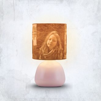   Személyre Szabott Fényképes 3D Lámpa - Egyedi Éjjeli Fény Saját Fotóval - Pink Henger nagy - Ellie